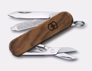 Classic SD Wood navaja suiza Victorinox 1 Classic SD Wood navaja suiza Victorinox.jpg